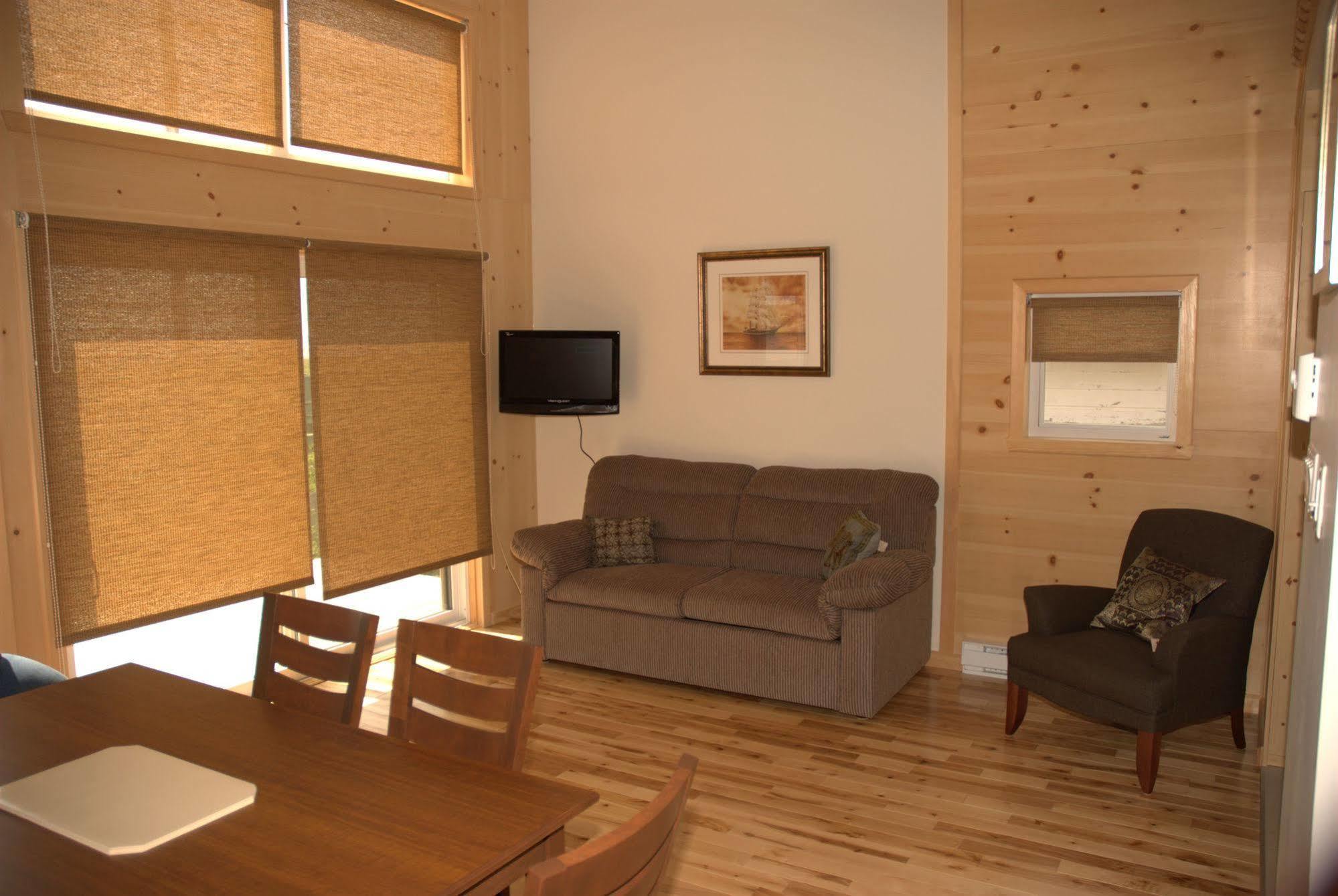 Les Chalets du Bioparc Bonaventure Extérieur photo